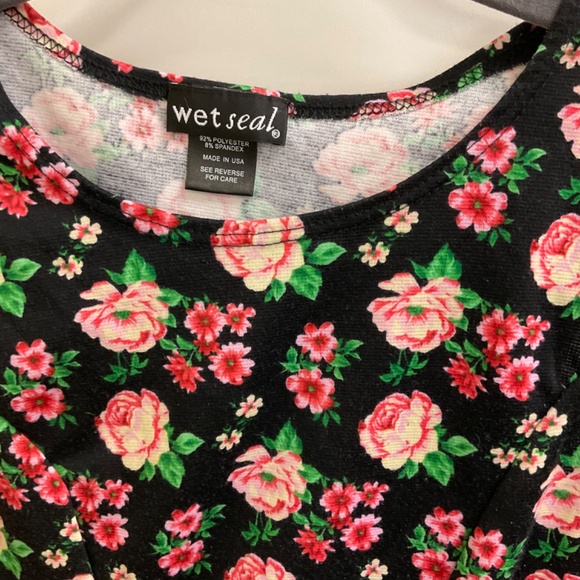 Wet Seal Women Tank Top Peplum Ruffle Size S Black Pink Floral Stretch Colorful - Picture 2 of 10
